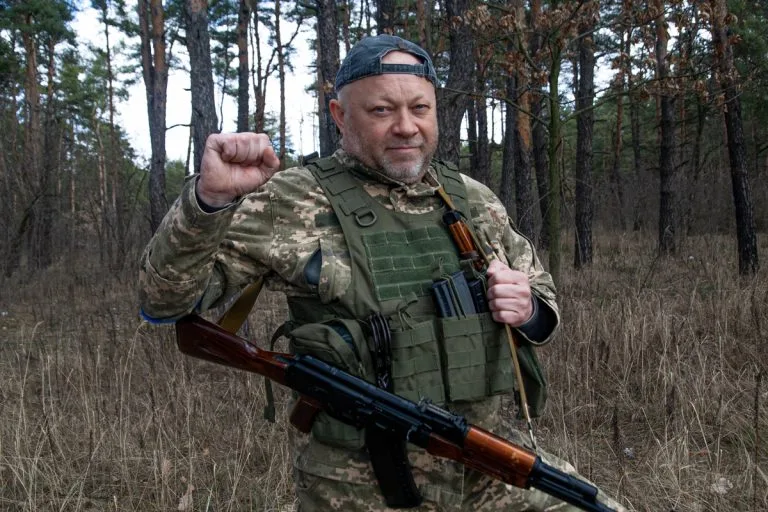 Адвокат Віктор Крикун